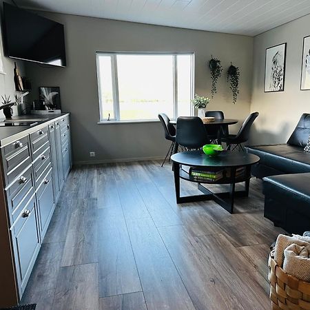 Cosy Lakeview Cabin 45 Minutes From Reykjavik Мосфедльсбайр Экстерьер фото