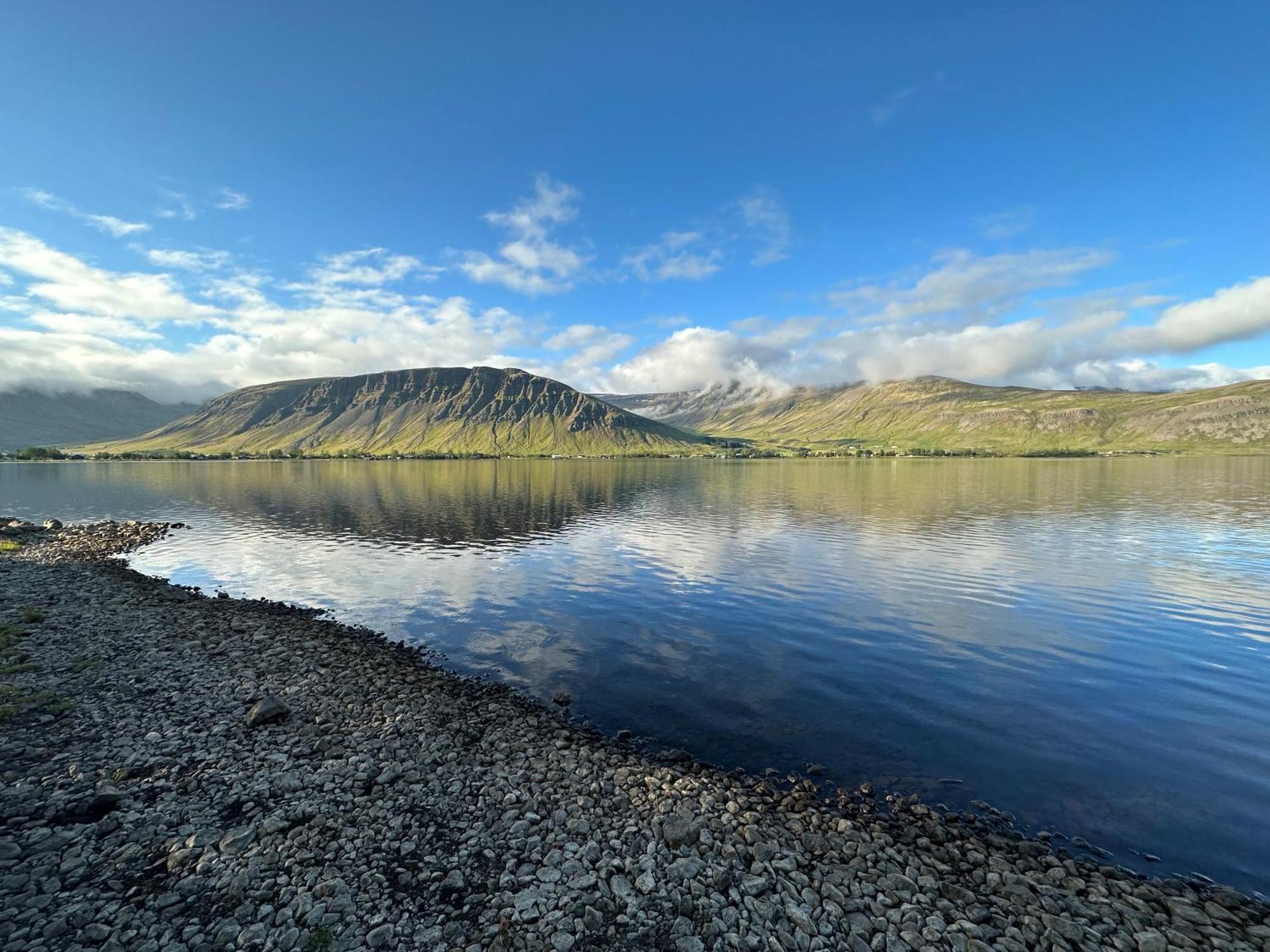 Cosy Lakeview Cabin 45 Minutes From Reykjavik Мосфедльсбайр Экстерьер фото